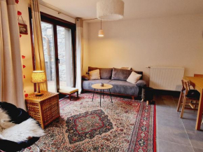Appartement cosy au centre station, proche pistes, parking, WiFi - FR-1-755-35
